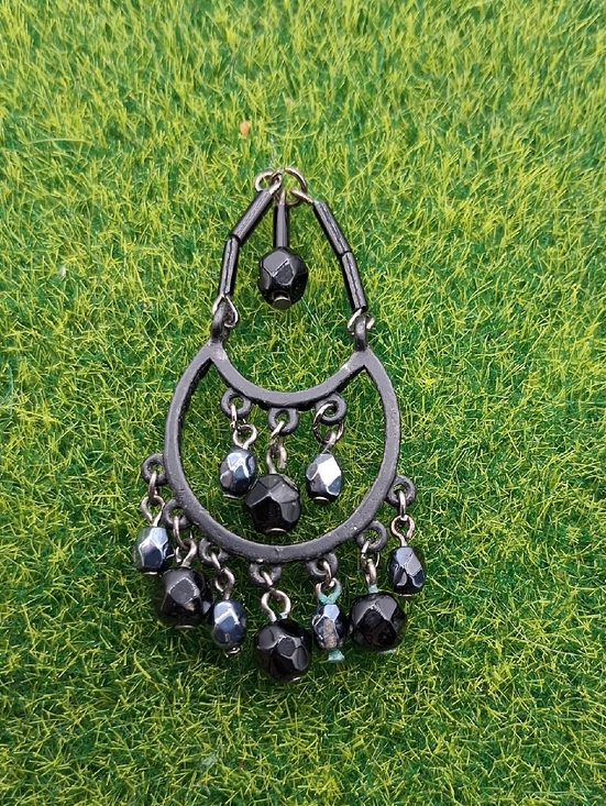 Jewelry - Black Beaded Hoop Dangle Pendant Women Jewelry P409